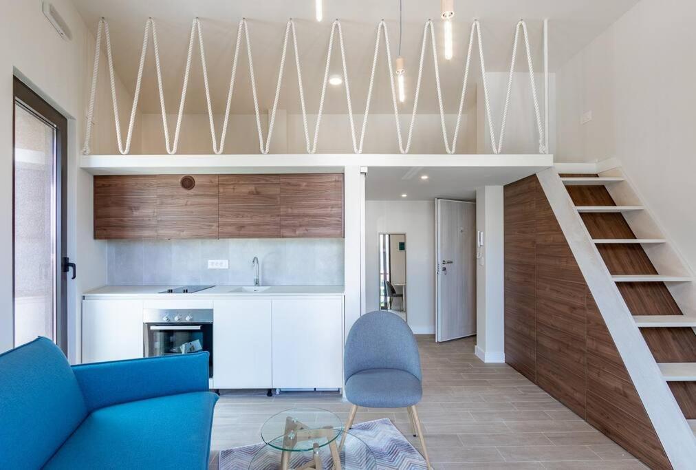 Mini Condos 13 D1 - Modern Studio With Mezzanine 蒂瓦特 外观 照片