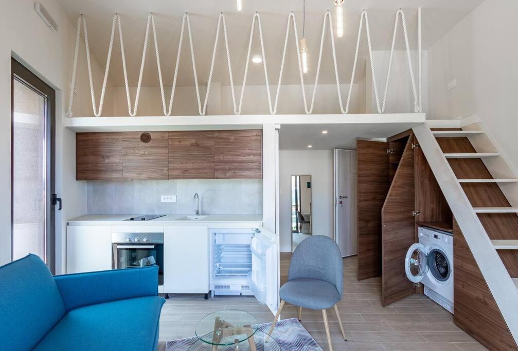 Mini Condos 13 D1 - Modern Studio With Mezzanine 蒂瓦特 外观 照片
